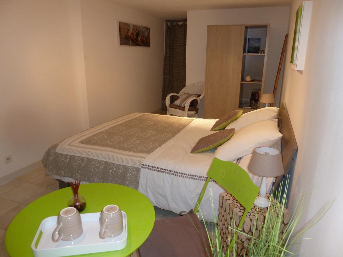 Kergio Bed and Breakfast Saint-Uze Eksteriør billede